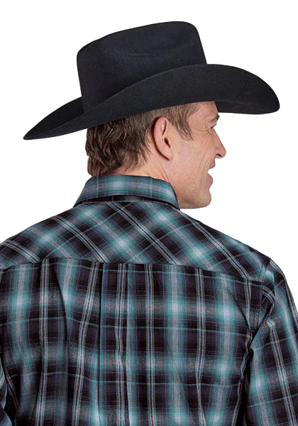 Roper Men's West Made L/S Western Shirt. Man wearing a black cowboy hat and plaid shirt against a gray background