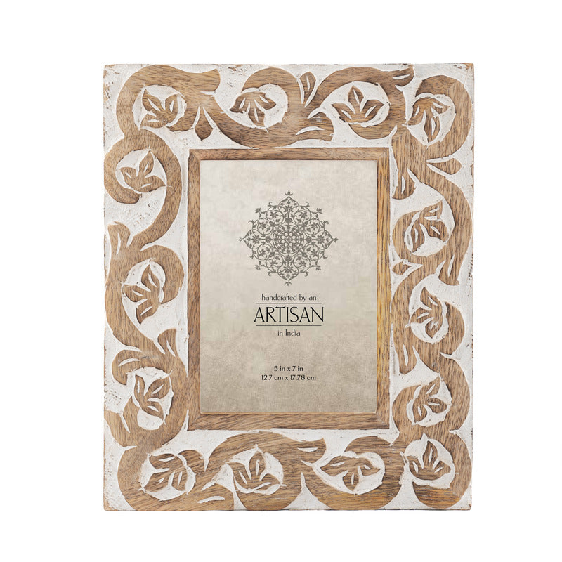 Handcrafted 5×7″ Mango Wood ‘Bold’ Photo Frame. Decorative wooden photo frame with intricate patterns on a white background