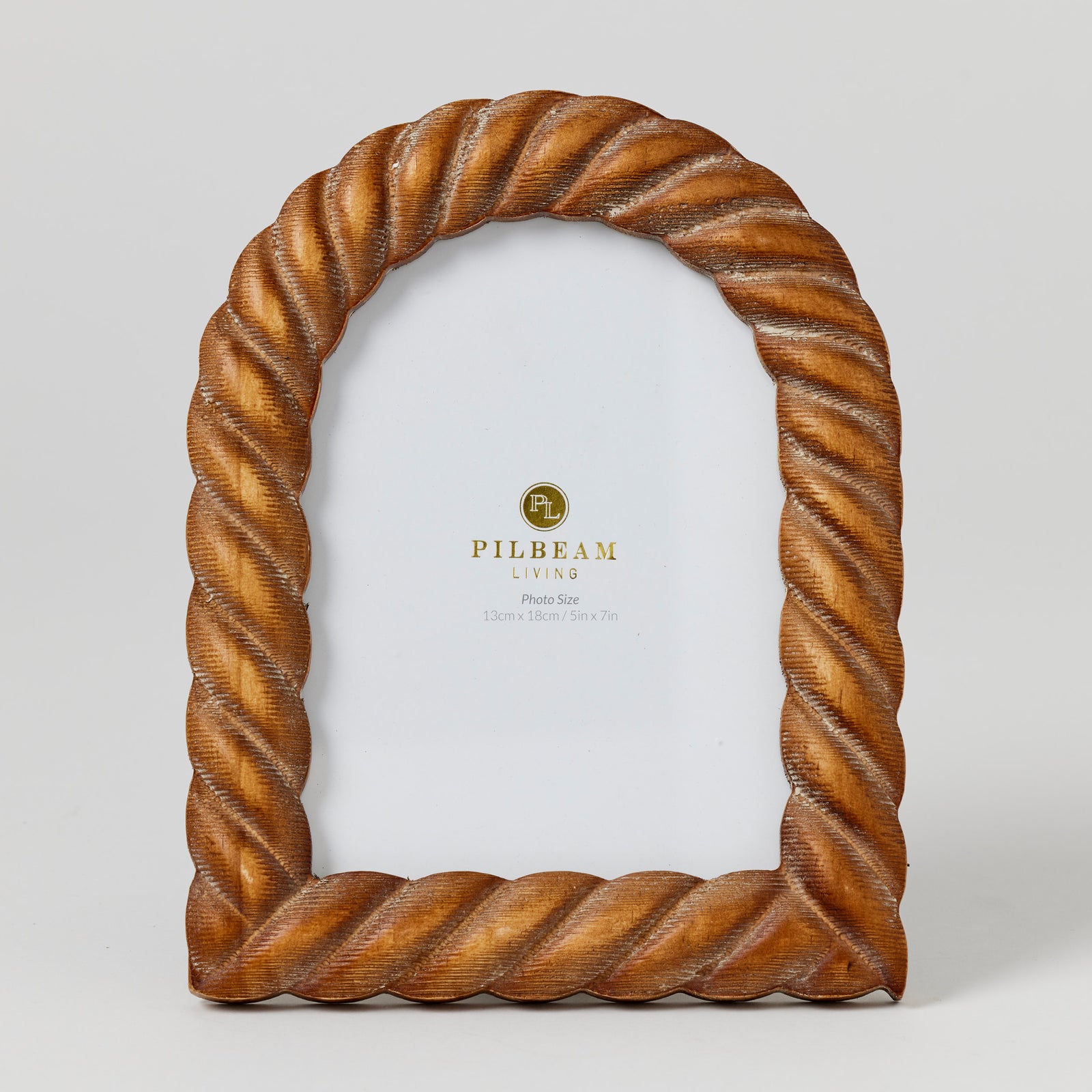 Trentham Arch 5 x 7 Photo Frame. Wooden rope frame with Pilbeam Laine logo on a light gray background