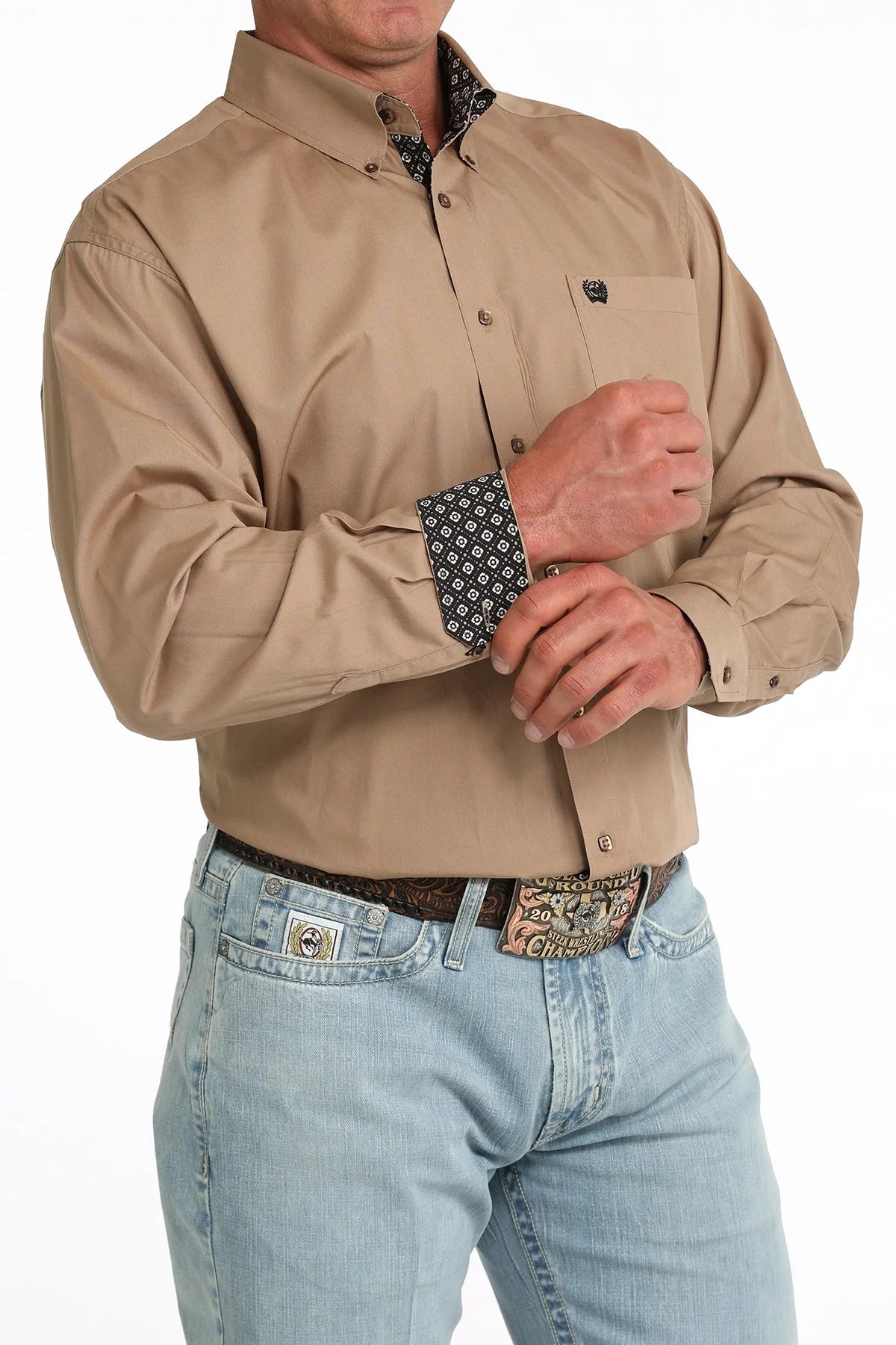 Cinch Men's Classic Fit Solid Long Sleeve Western Shirt