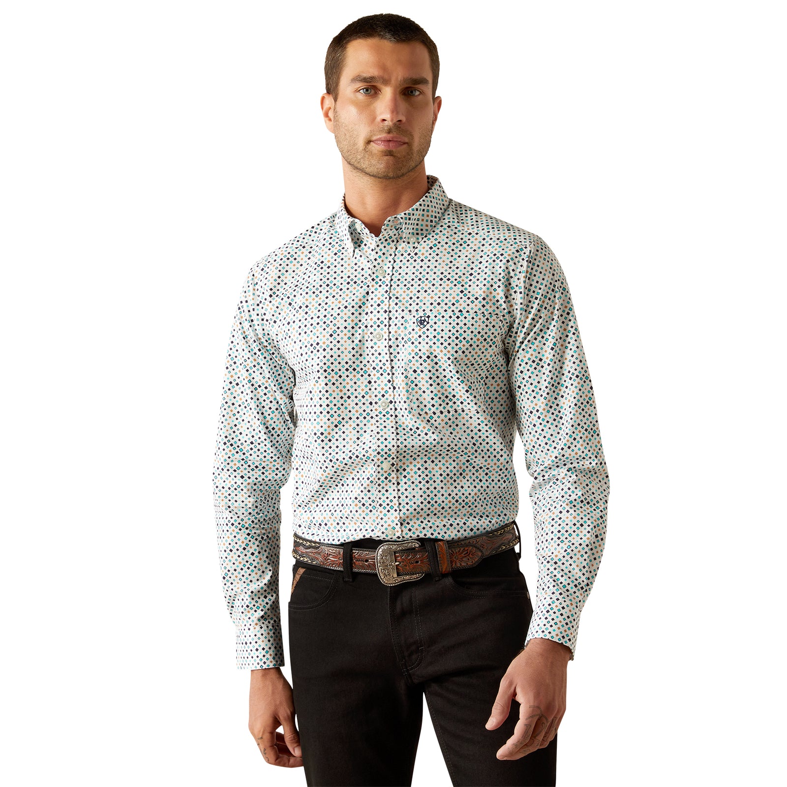 Ariat Men's Jansen Fitted L/S Western Shirt. Man wearing a patterned shirt and dark pants on a white background