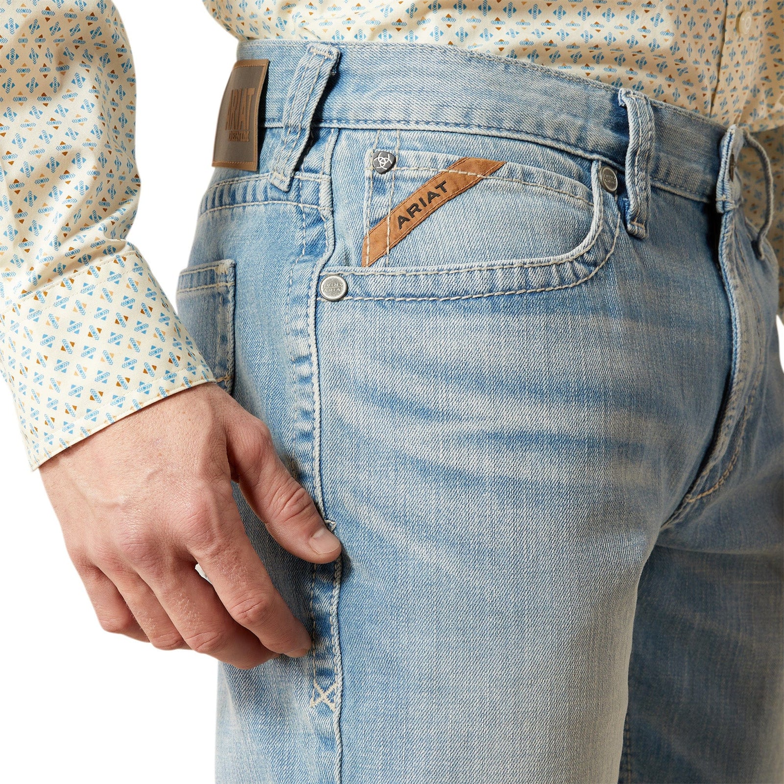 Ariat Men's Lucas M4 Straight Leg Jean Ariat