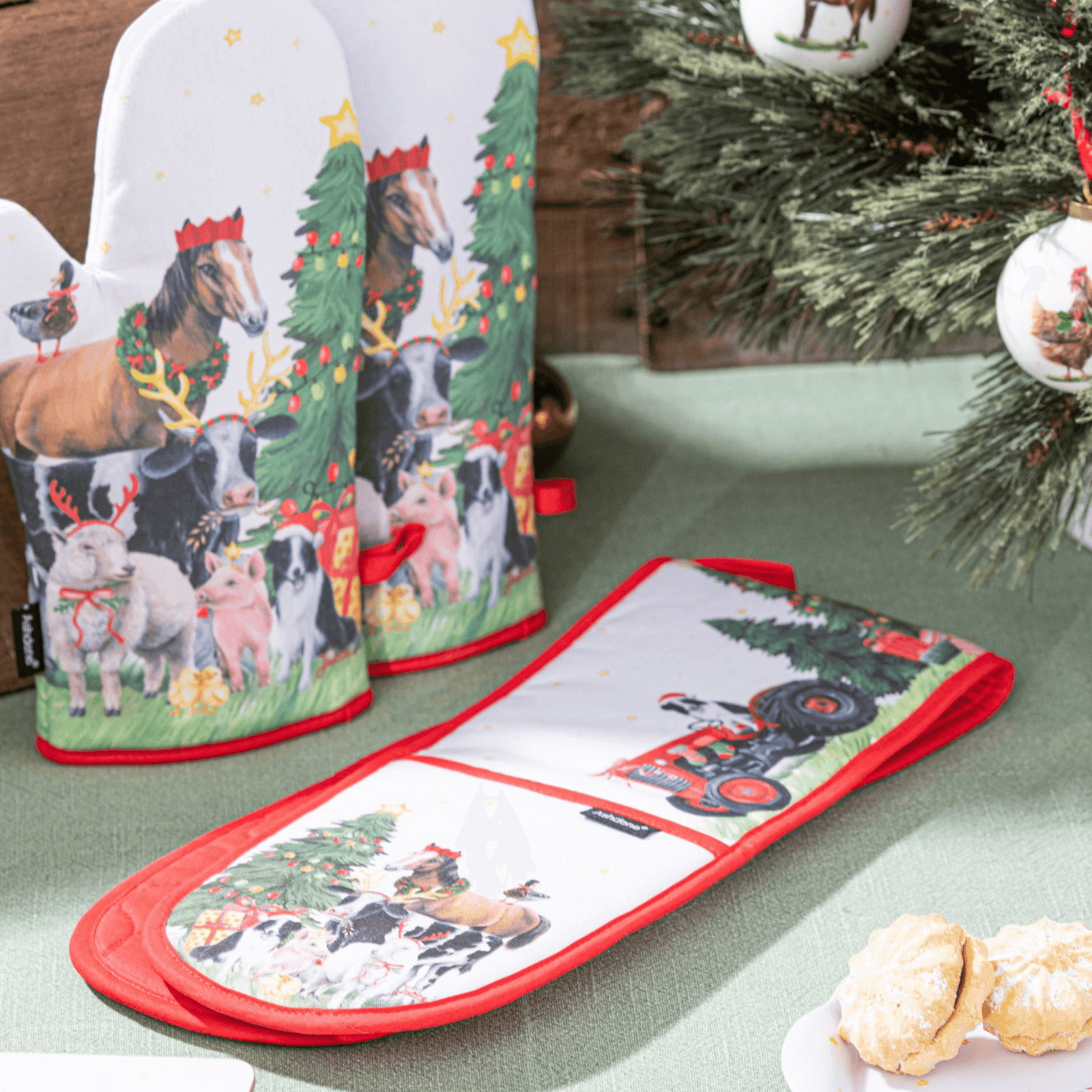 Ashdene Christmas at the Farm 2pk Oven Mitt Ashdene