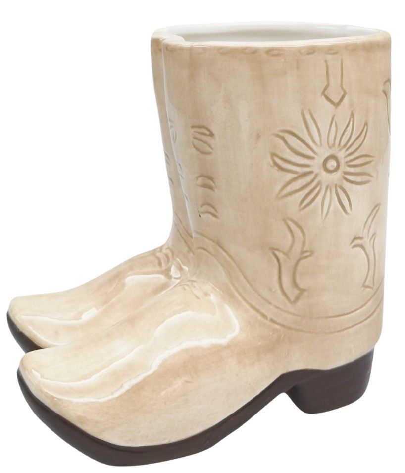 Urban Products 16cm Cowboy Boots Planter . Ceramic cowboy boot with embossed designs on a white background