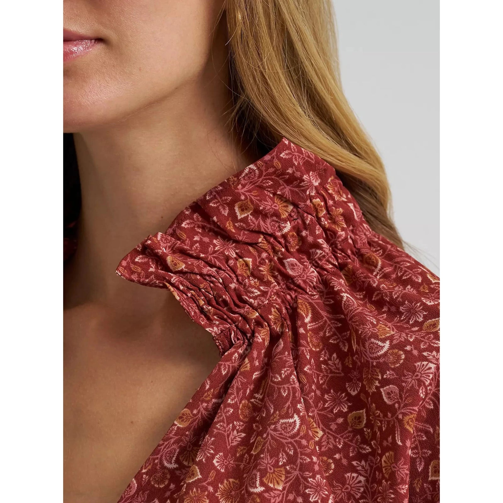 Wrangler Women's Button Front Princess Blouse Wrangler