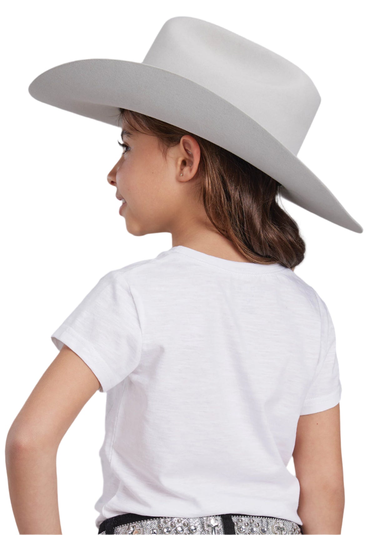 Roper Girl's Horse Print Five Star Tee. Child wearing a wide-brimmed gray hat on a white background