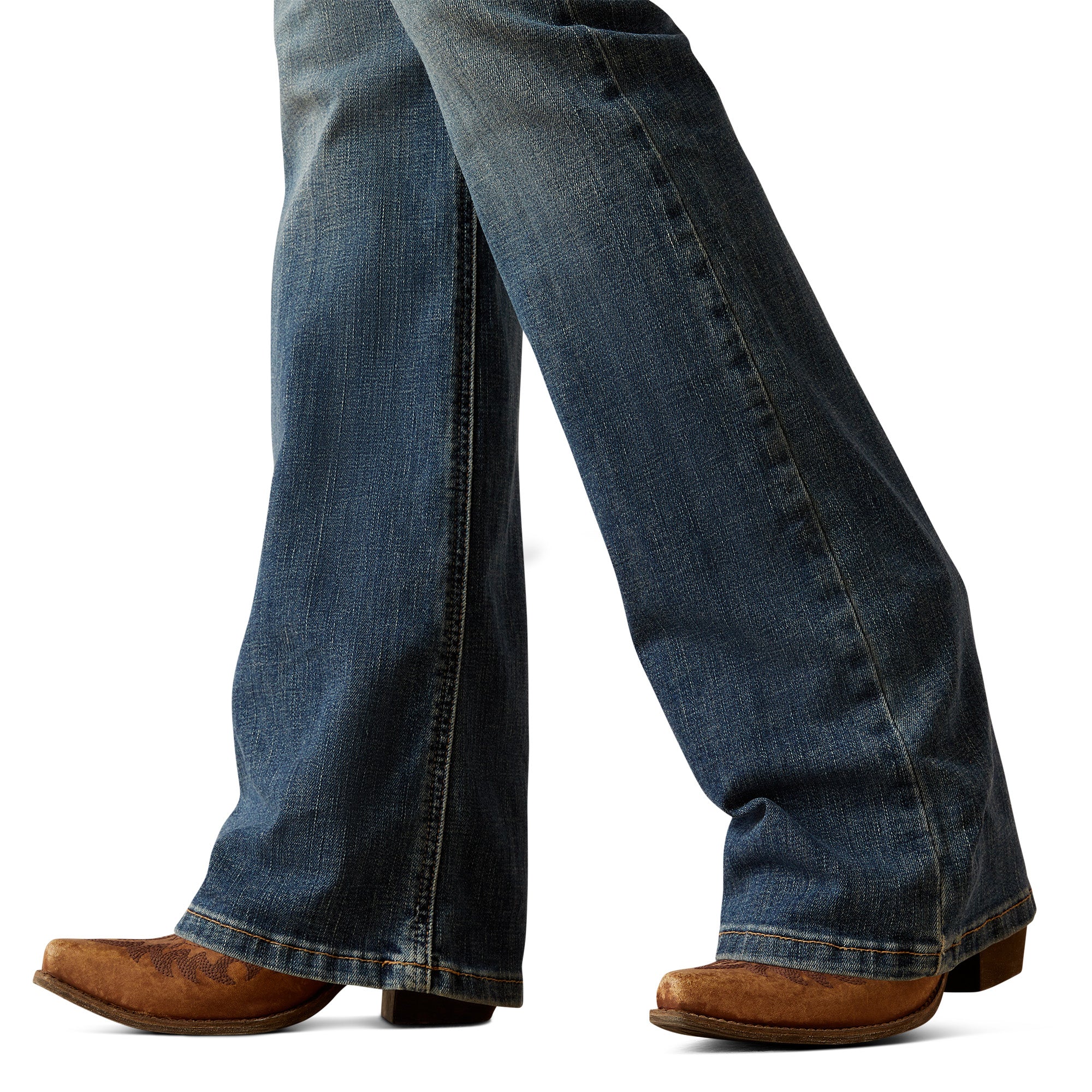 Ariat Women's Ella Perfect Rise Chopped Boot Cut Jean