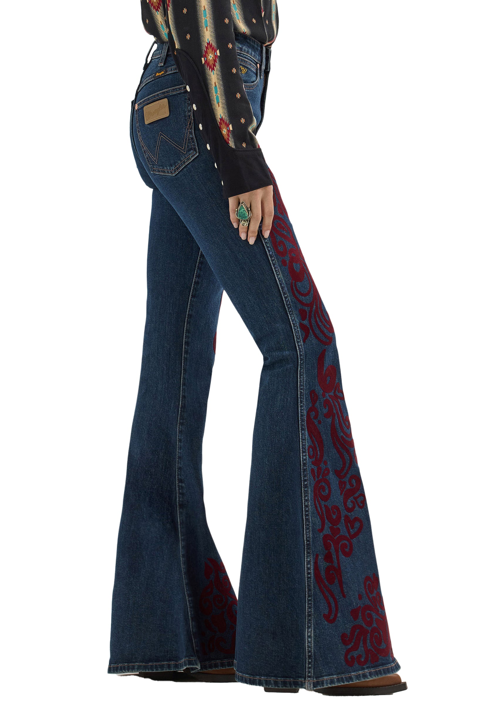 Wrangler x Lainey Wilson Vintage Flock Flare