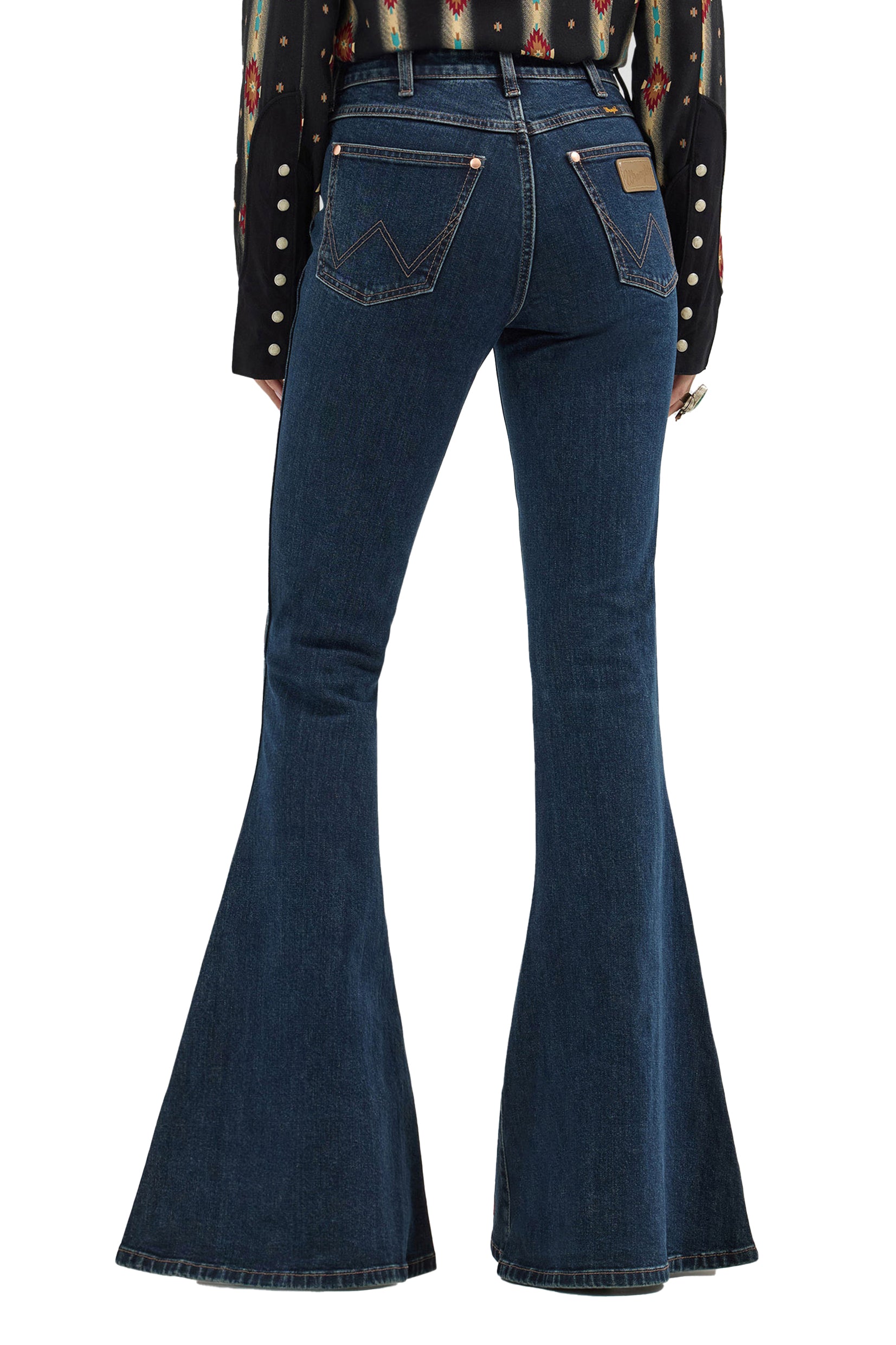 Wrangler x Lainey Wilson Vintage Flock Flare