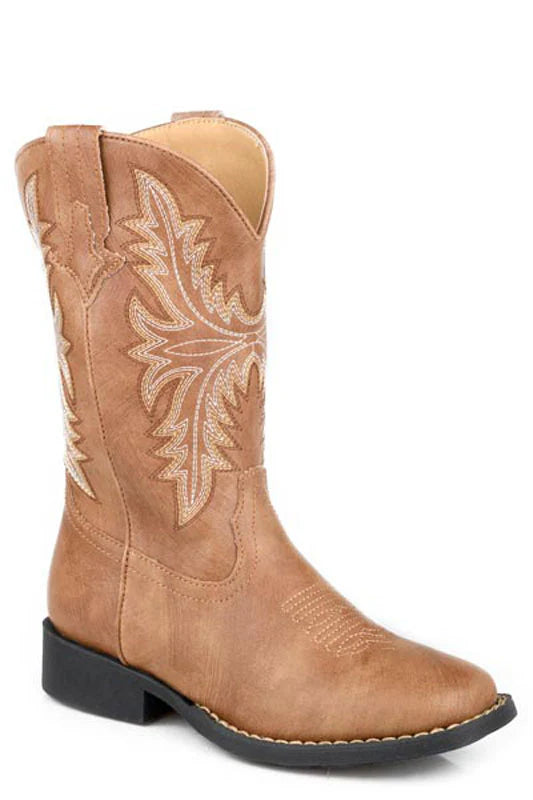 Roper Luke Kids Western Boot. Tan cowboy boot with intricate white embroidery on a white background