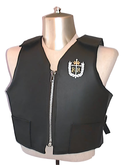 Ride Right Youth Ballistic Competitor Vest. Youth ballistic competitor vest on a mannequin, predominantly black with a zipper and pockets, featuring a logo on the chest.