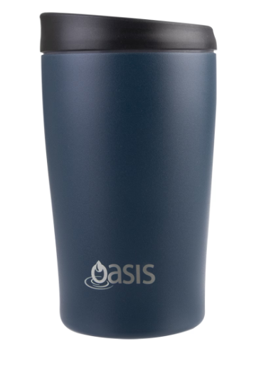 Oasis Stainless Steel Double Wall Insulated Travel Cup- 380ml. Navy blue insulated tumbler with black lid on a white background