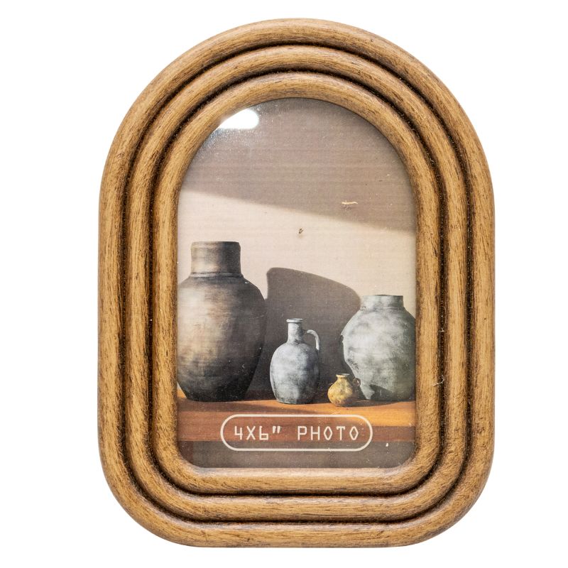 4×6″ Contemporary Arch Style Photo Frame. Wooden photo frame with a rustic design on a white background