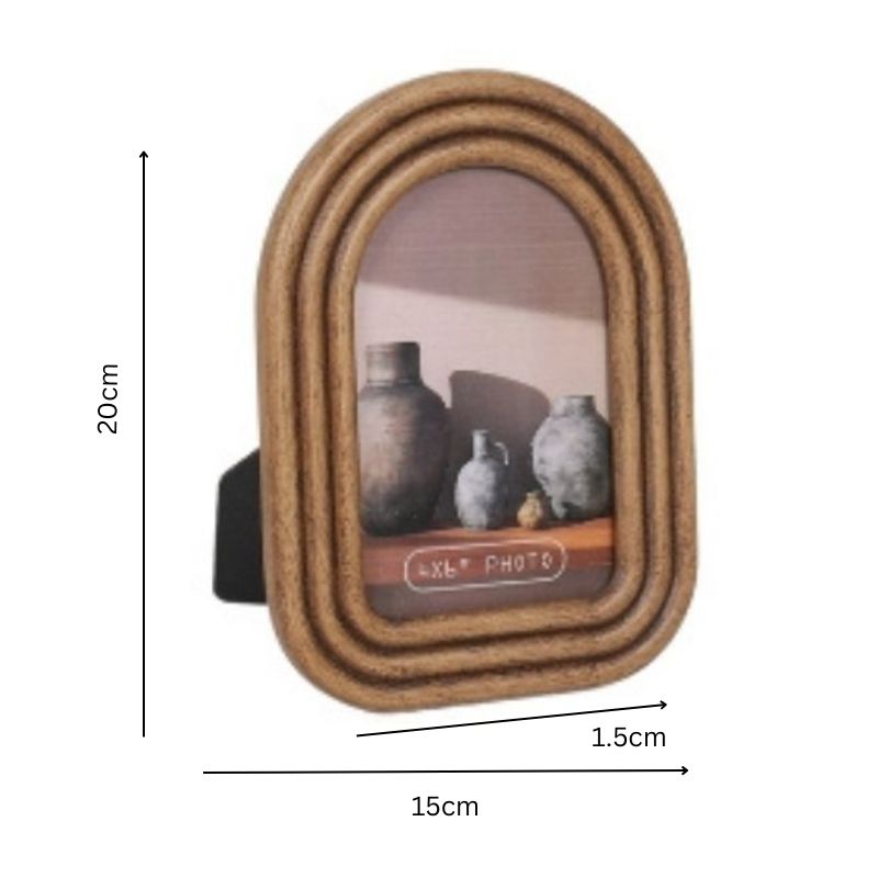 4×6″ Contemporary Arch Style Photo Frame. Brown oval photo frame with dimensions on a white background