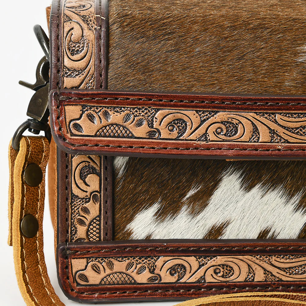 American Darling Women's Hide Crossbody Bag