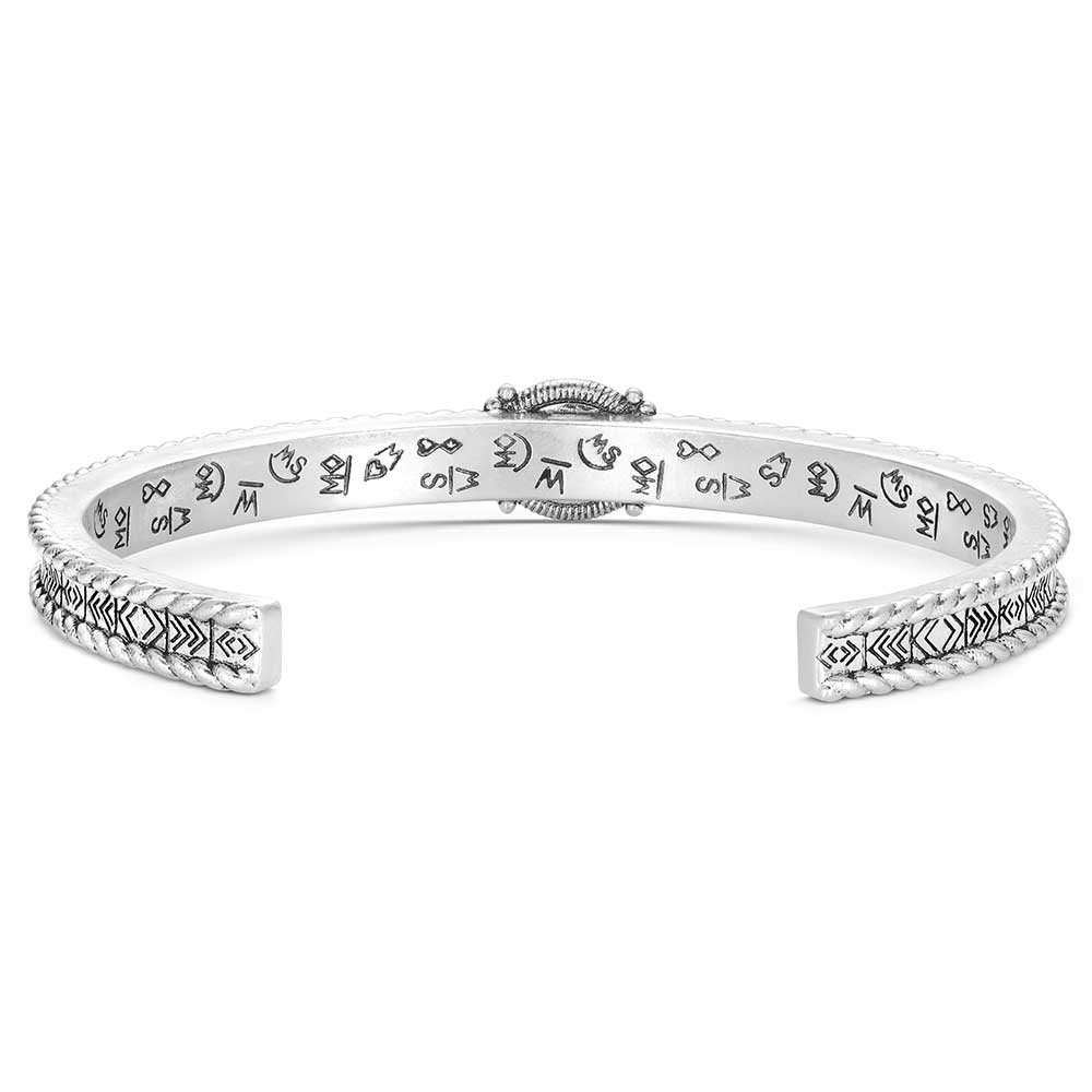 Montana Silversmith this bracelet brings together everyday wearability and Western charm.