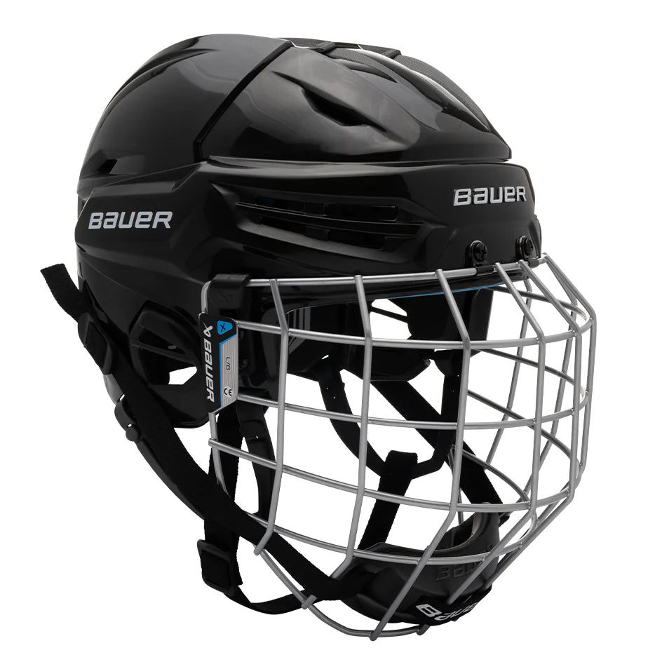 Bauer Re-Akt 55 Hockey Helmet Combo. A black Bauer Re-Akt 55 hockey helmet combo with a protective face grille.