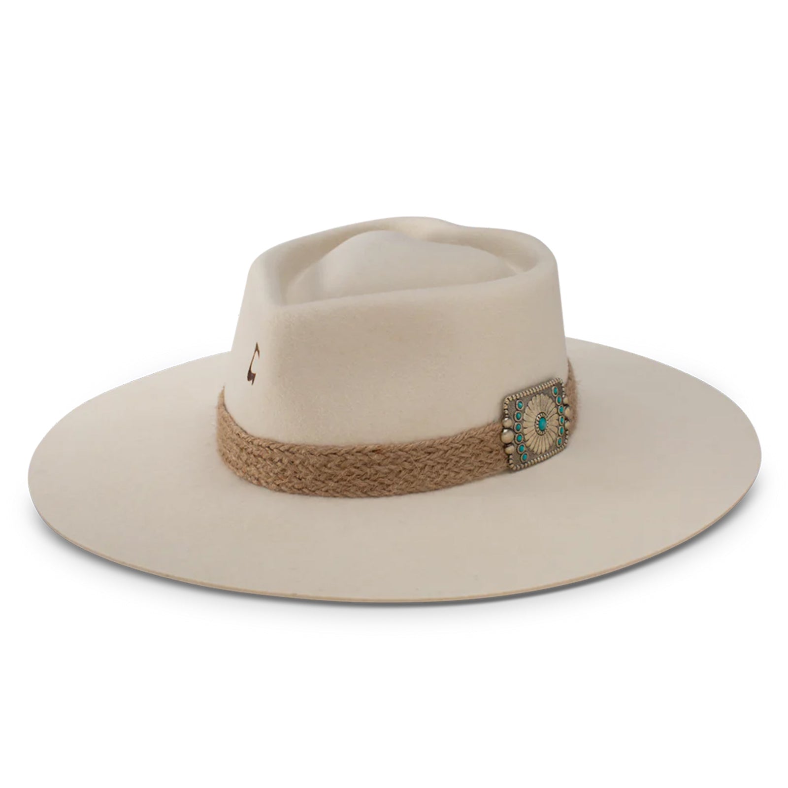 Charlie 1 Horse Fling Felt Cowboy Hat. A beige wool cowboy hat with a flat brim and a heart-shaped crown, featuring a metallic concho with turquoise ornamentation and a jute hatband. 