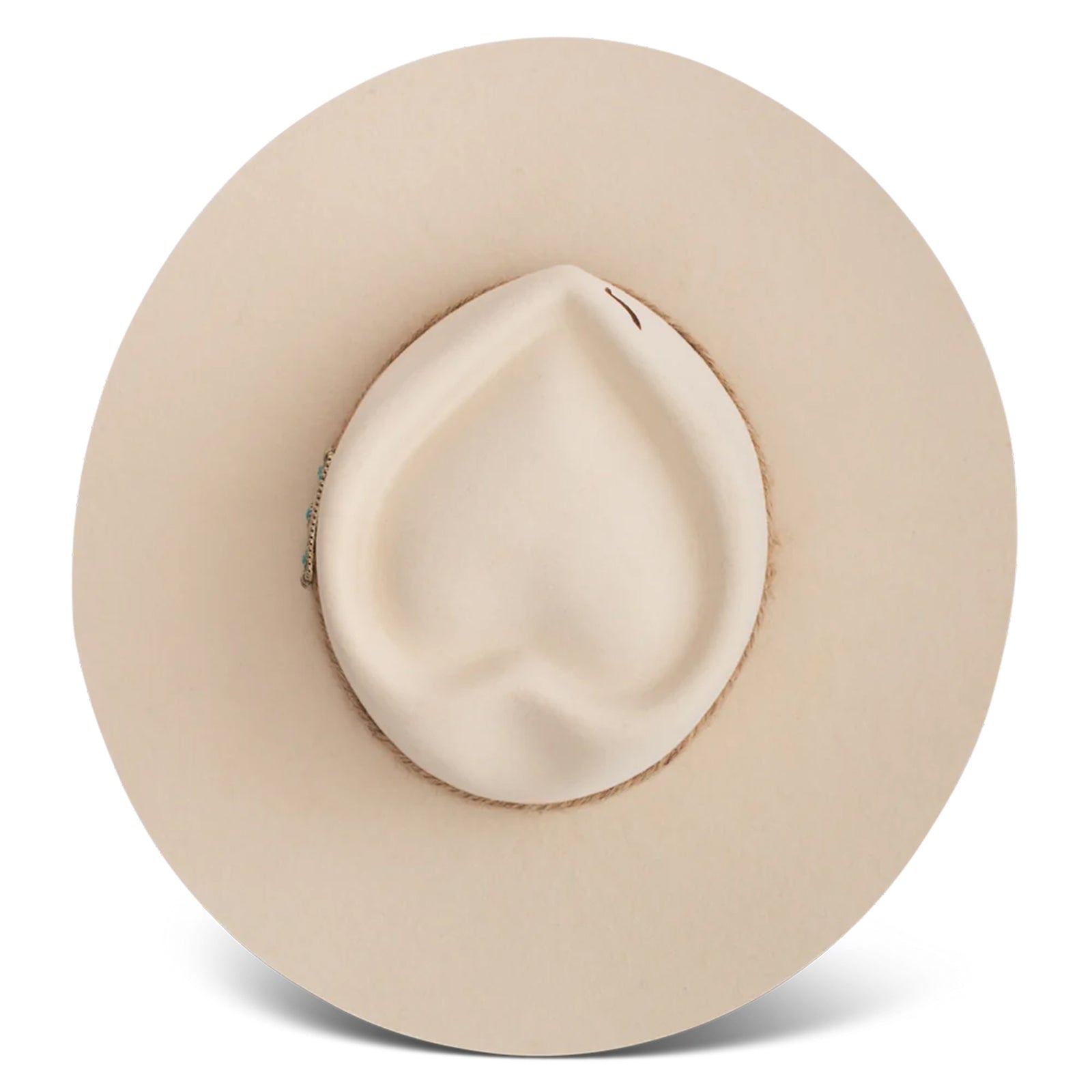 Charlie 1 Horse Fling Felt Cowboy Hat. A beige wool cowboy hat with a flat brim and a heart-shaped crown, featuring a metallic concho with turquoise ornamentation and a jute hatband. 