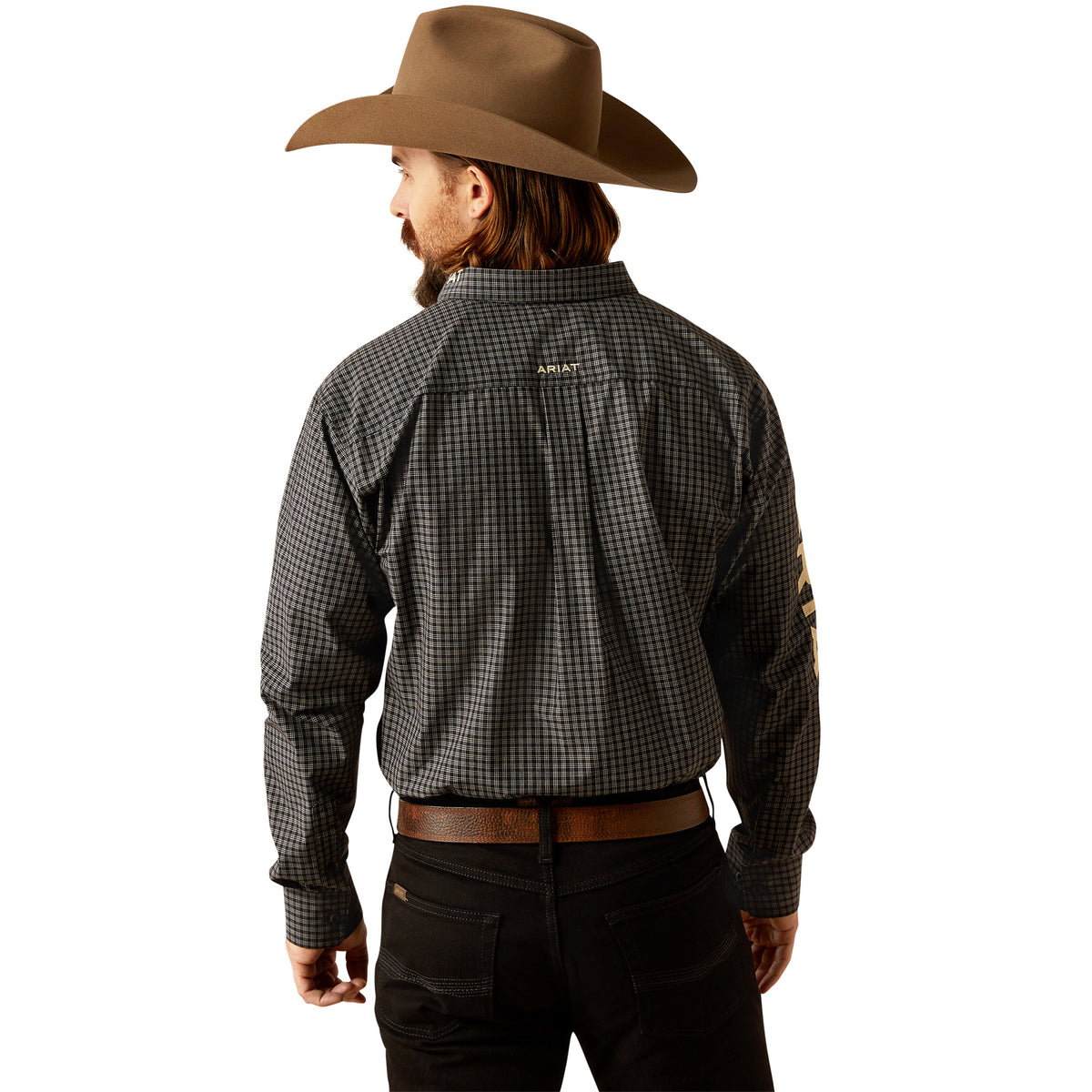 Ariat Men's Pro Series Team Otto L/S Western. Person wearing a checkered shirt and brown hat on a white background