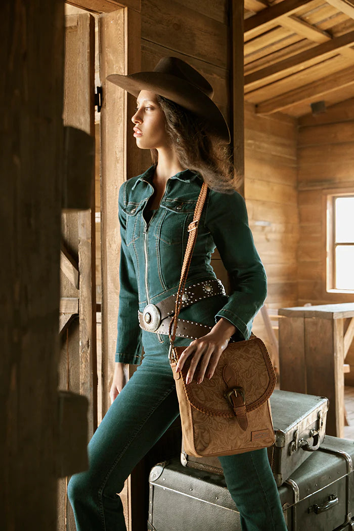 Yellowstone Rodeo Riverbend Weaved Buckle Bag