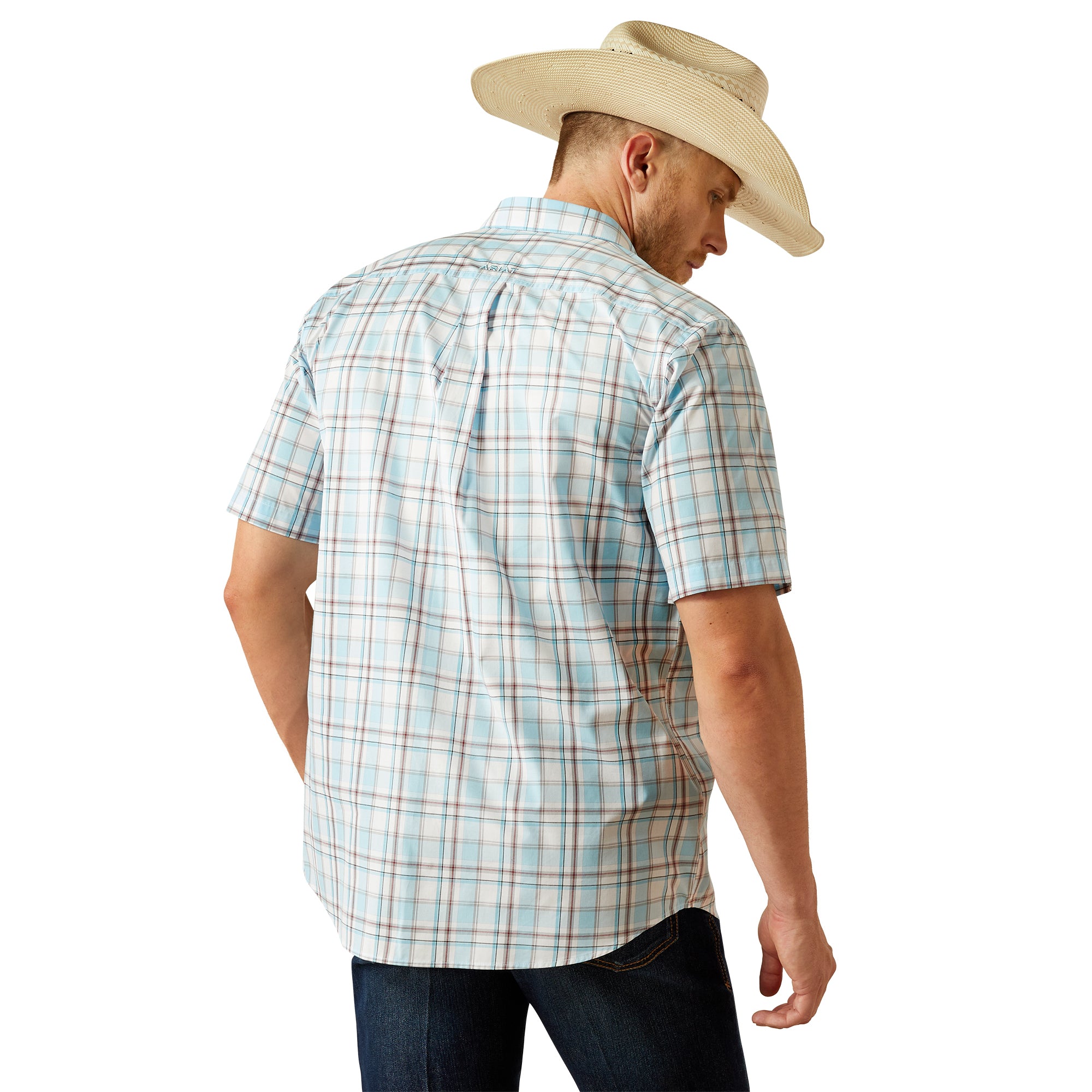 Ariat Men's Pro Series Geoffery Classic Fit S/S Western Shirt. Man wearing a plaid shirt, jeans, and a cowboy hat against a white background
