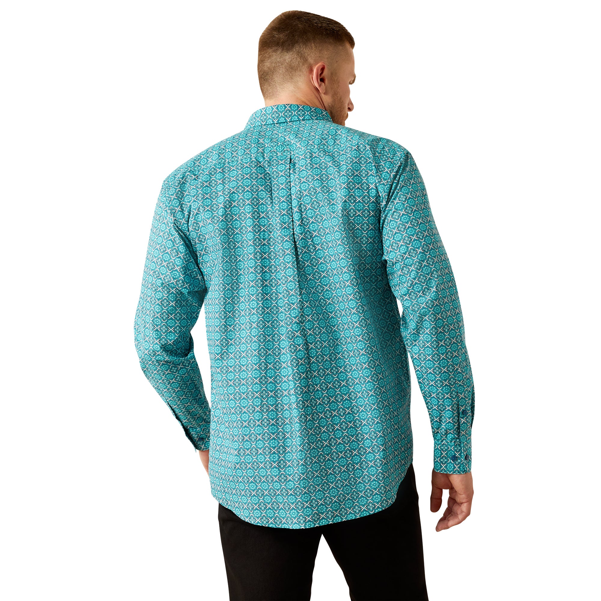 Ariat Men's Jordy Classic Fit L/S Western Shirt. Man wearing a turquoise patterned shirt and beige cowboy hat against a white background