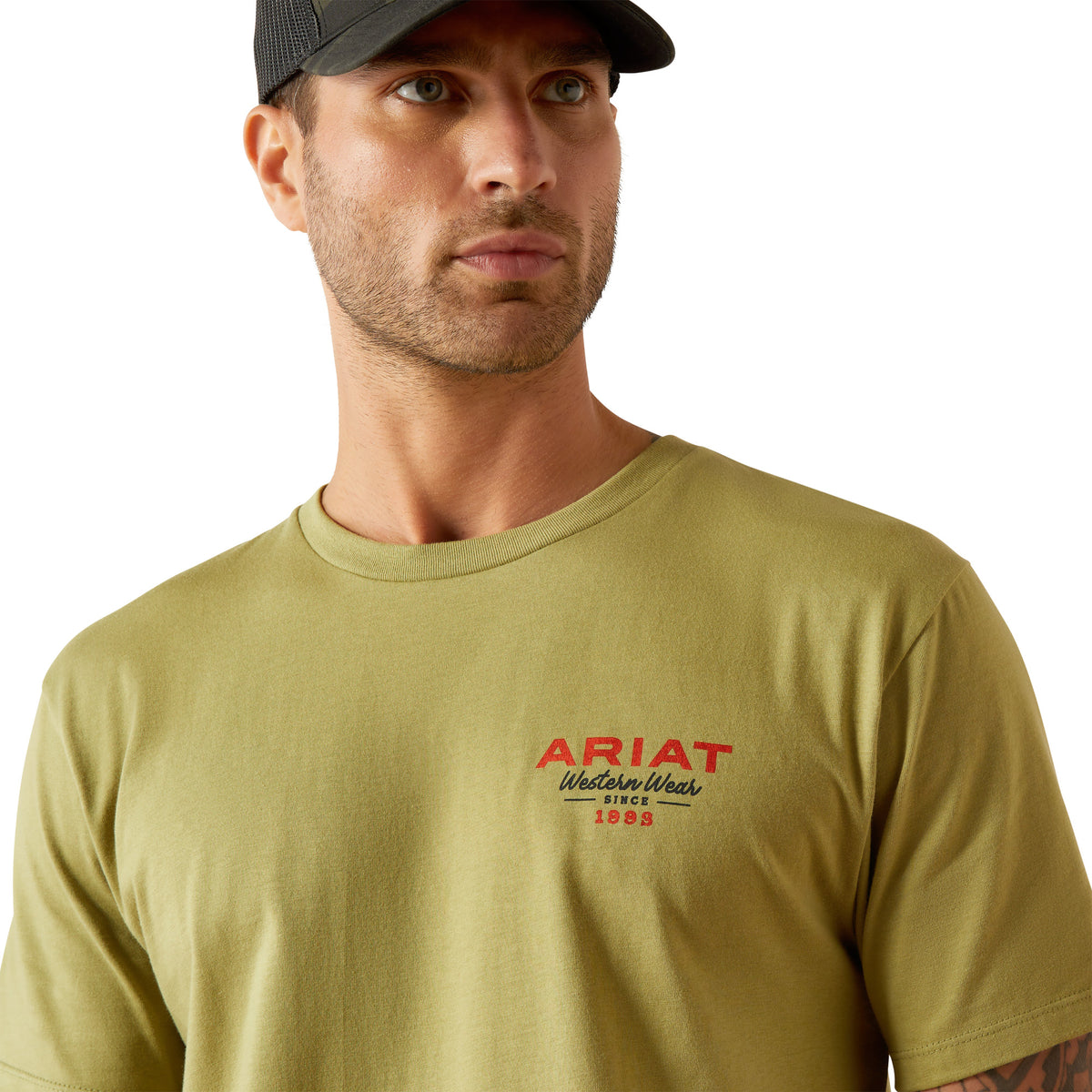 Ariat Men's Full Circle T-Shirt. Man wearing a green t-shirt with a logo