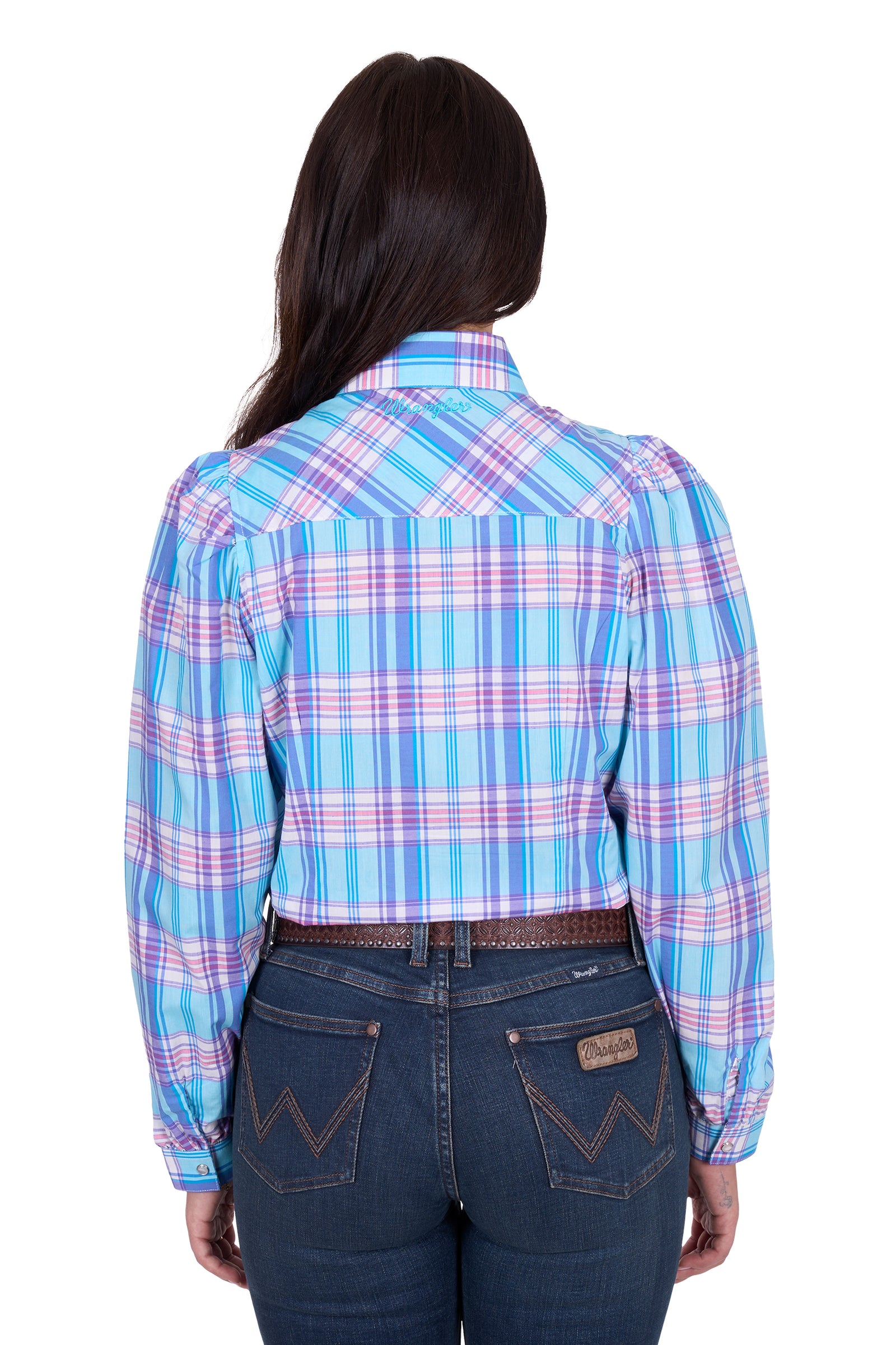 Wrangler Women's Emily Check L/S Western Shirt. Person wearing a blue and pink plaid shirt with jeans on a white background