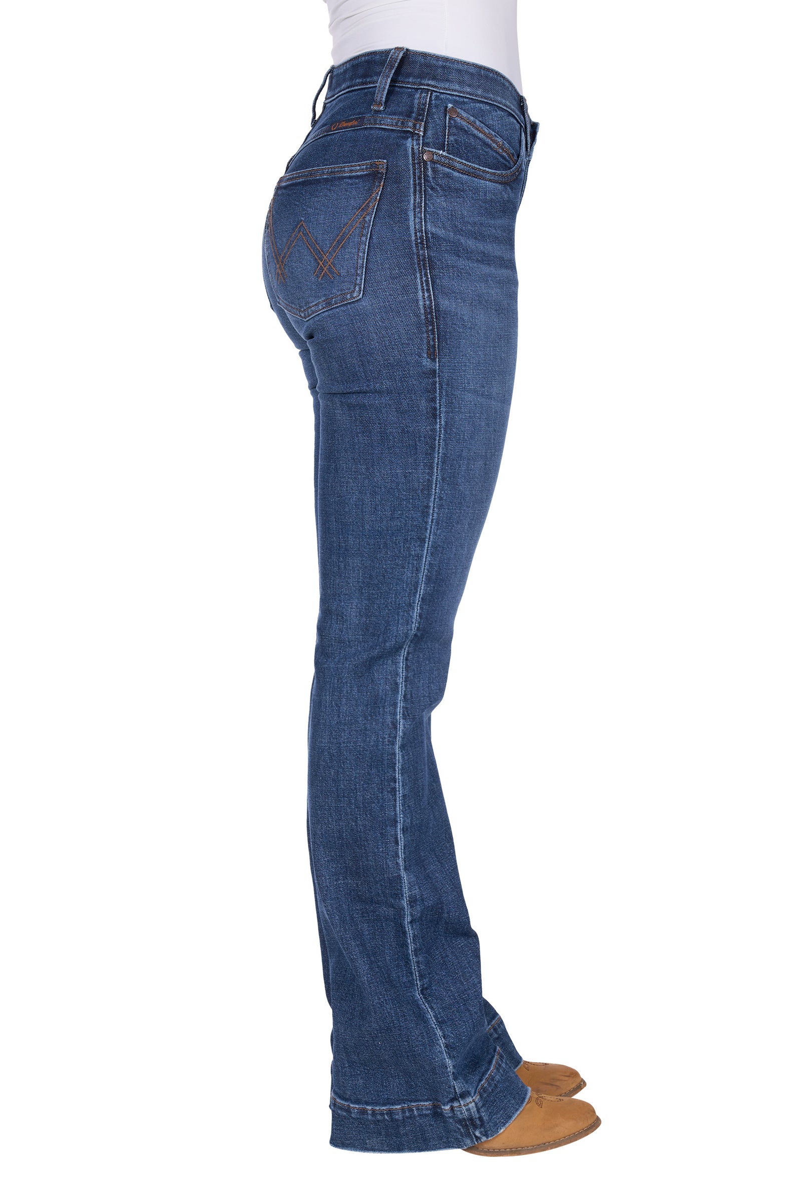 Wrangler Women's Luna Willow Trouser. Blue jeans worn by a person on a white background