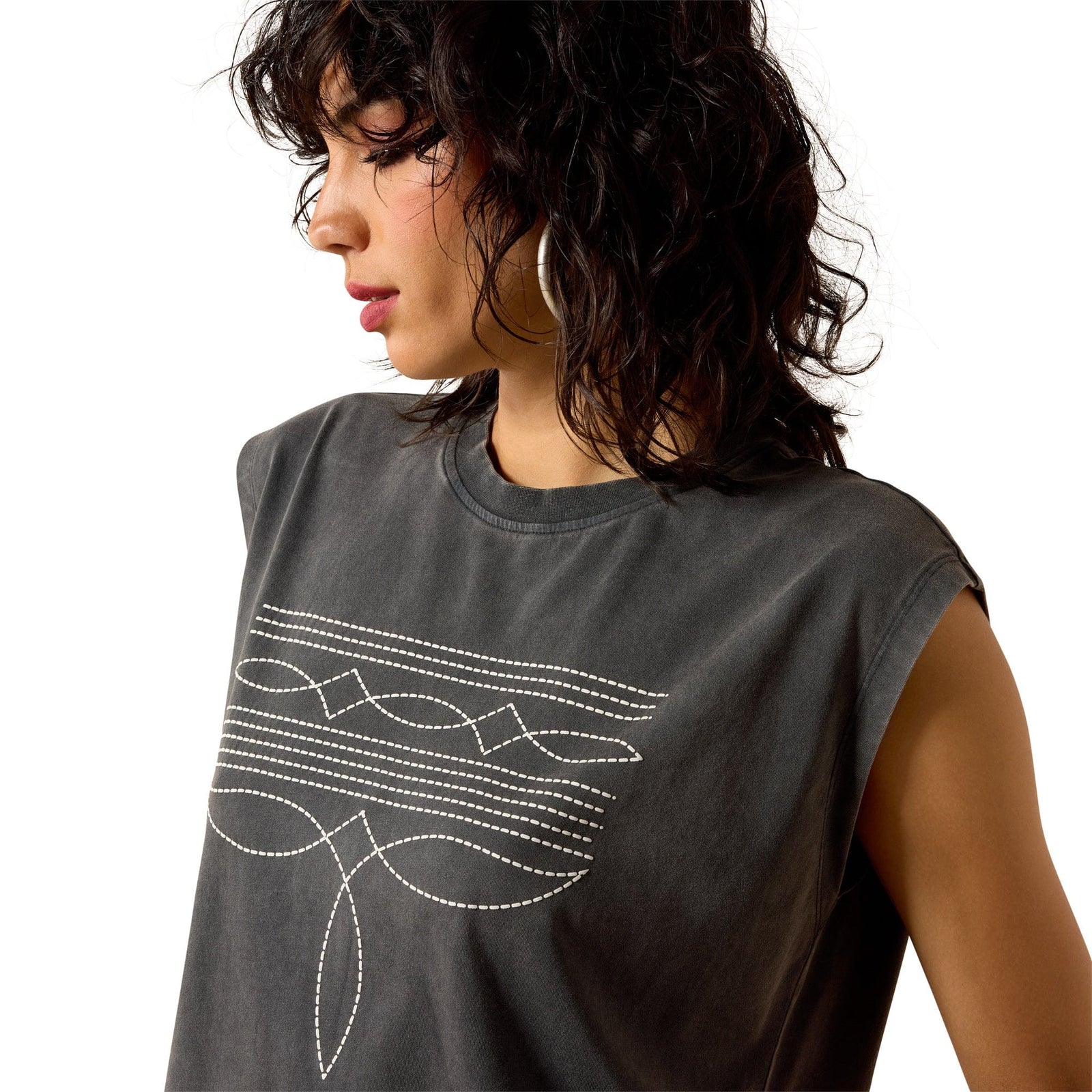 Ariat Women's Dallas Cropped T-Shirt Ariat