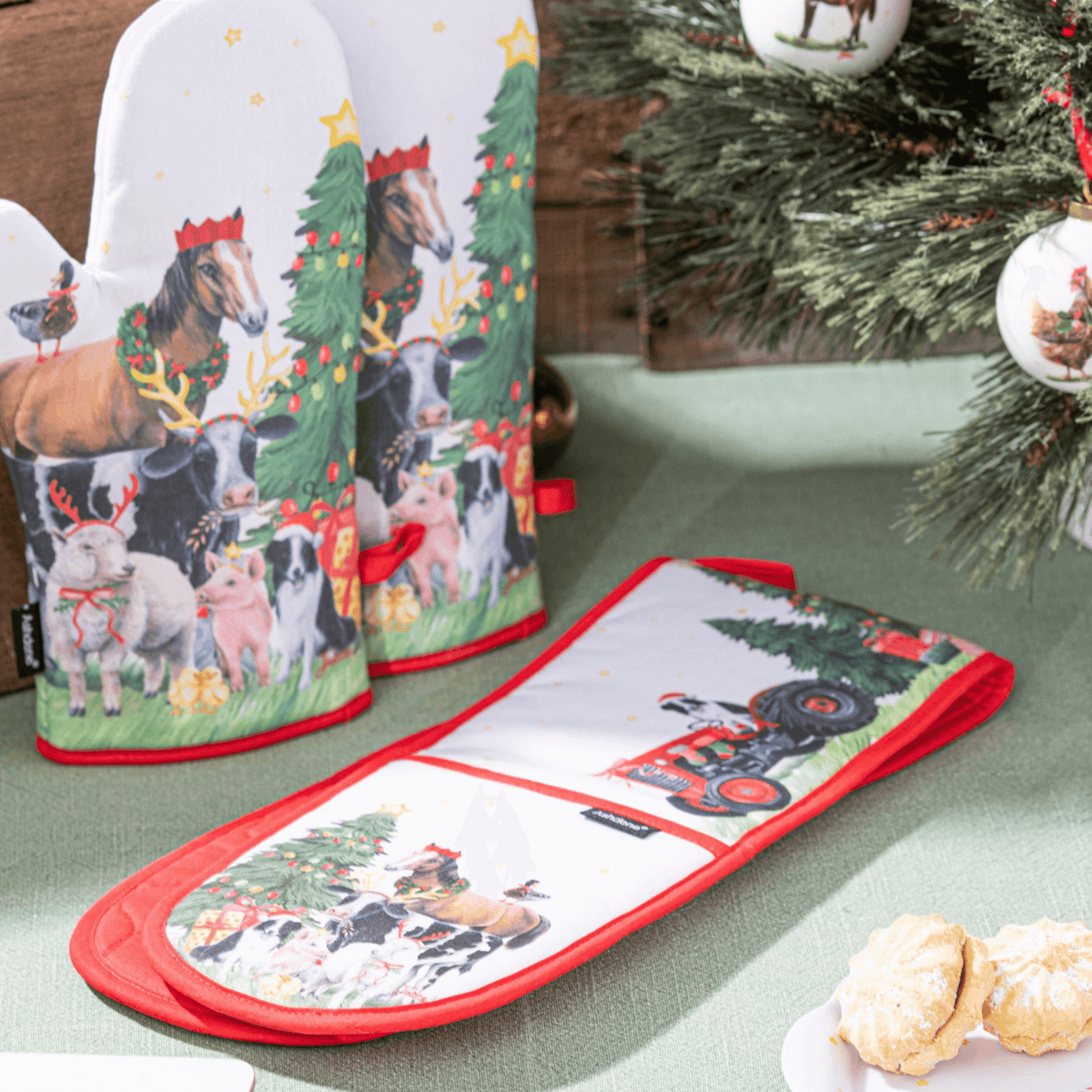 Ashdene Christmas at the Farm 2pk Oven Mitt Ashdene