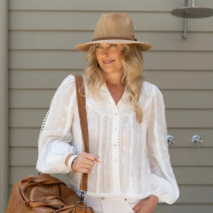 Sundaise Rita Short Brim Panama Straw Hat Sundaise