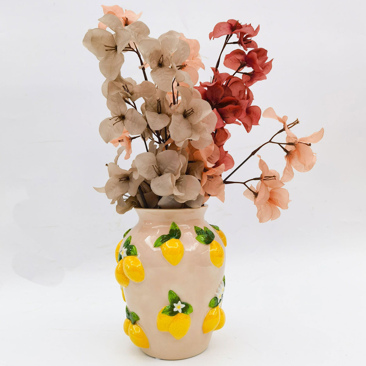 Urban Products 23cm Tuscan Lemon Vase . Decorative vase with lemon design holding flowers on a white background